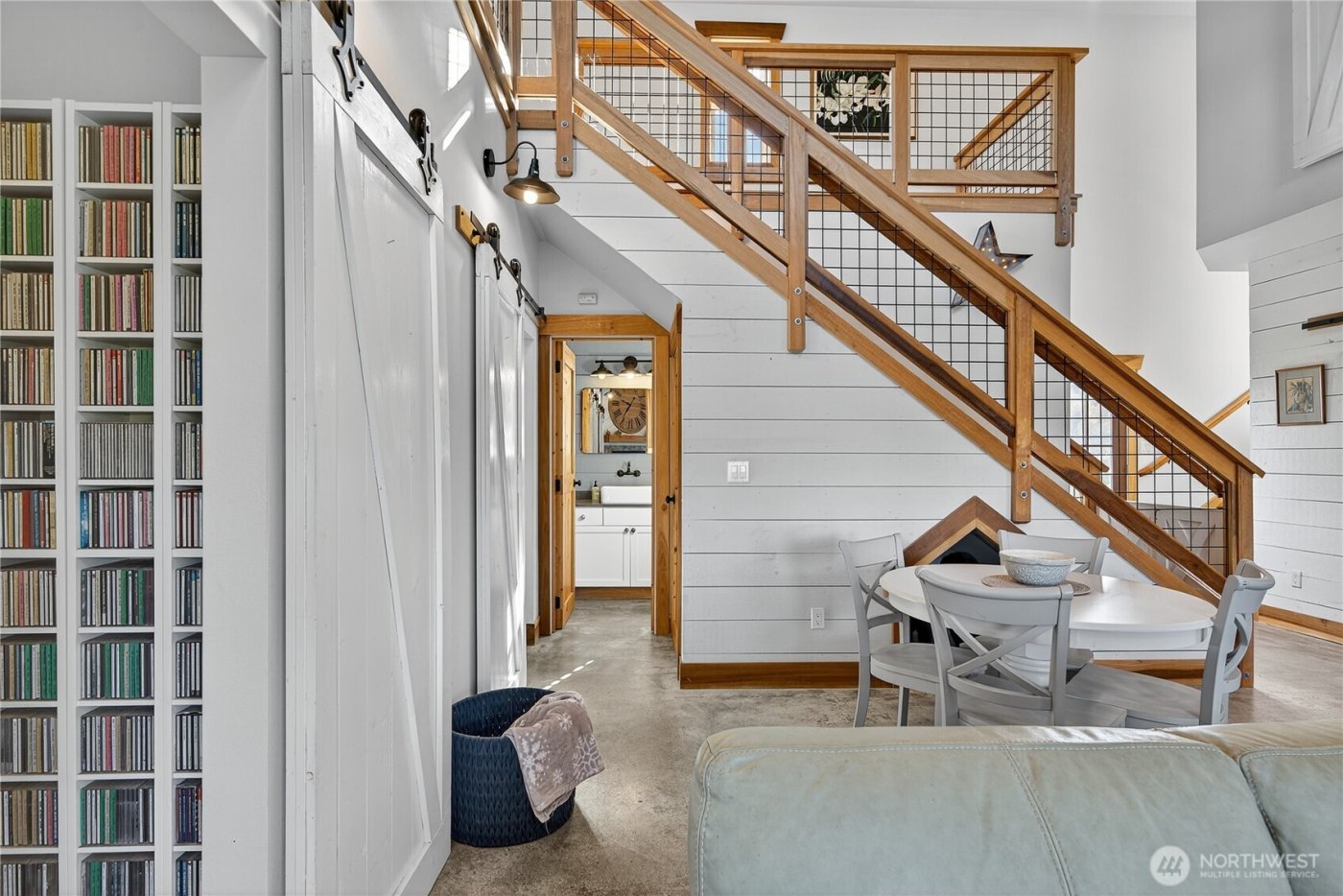 157 Russell Road , Camano Island, WA 98282-8558