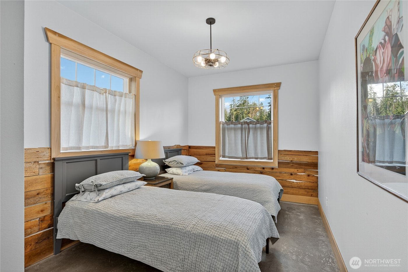 157 Russell Road , Camano Island, WA 98282-8558