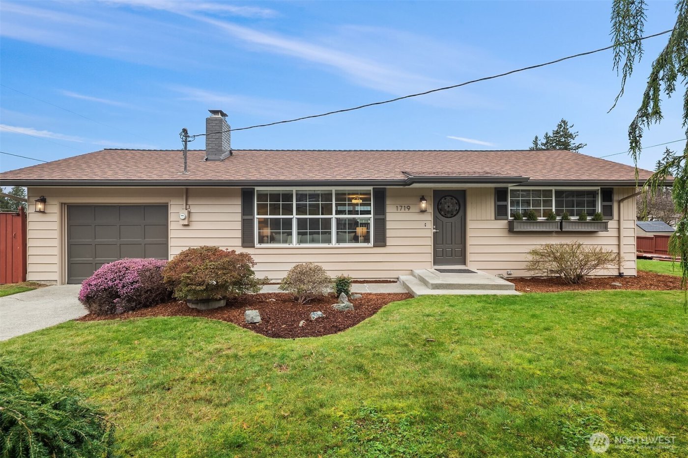 1719 Bailey Avenue , Everett, WA 98203