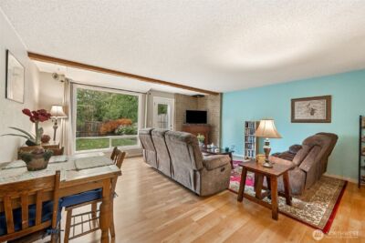 6504 109th Street E, Puyallup, WA 98373 - Photo 2