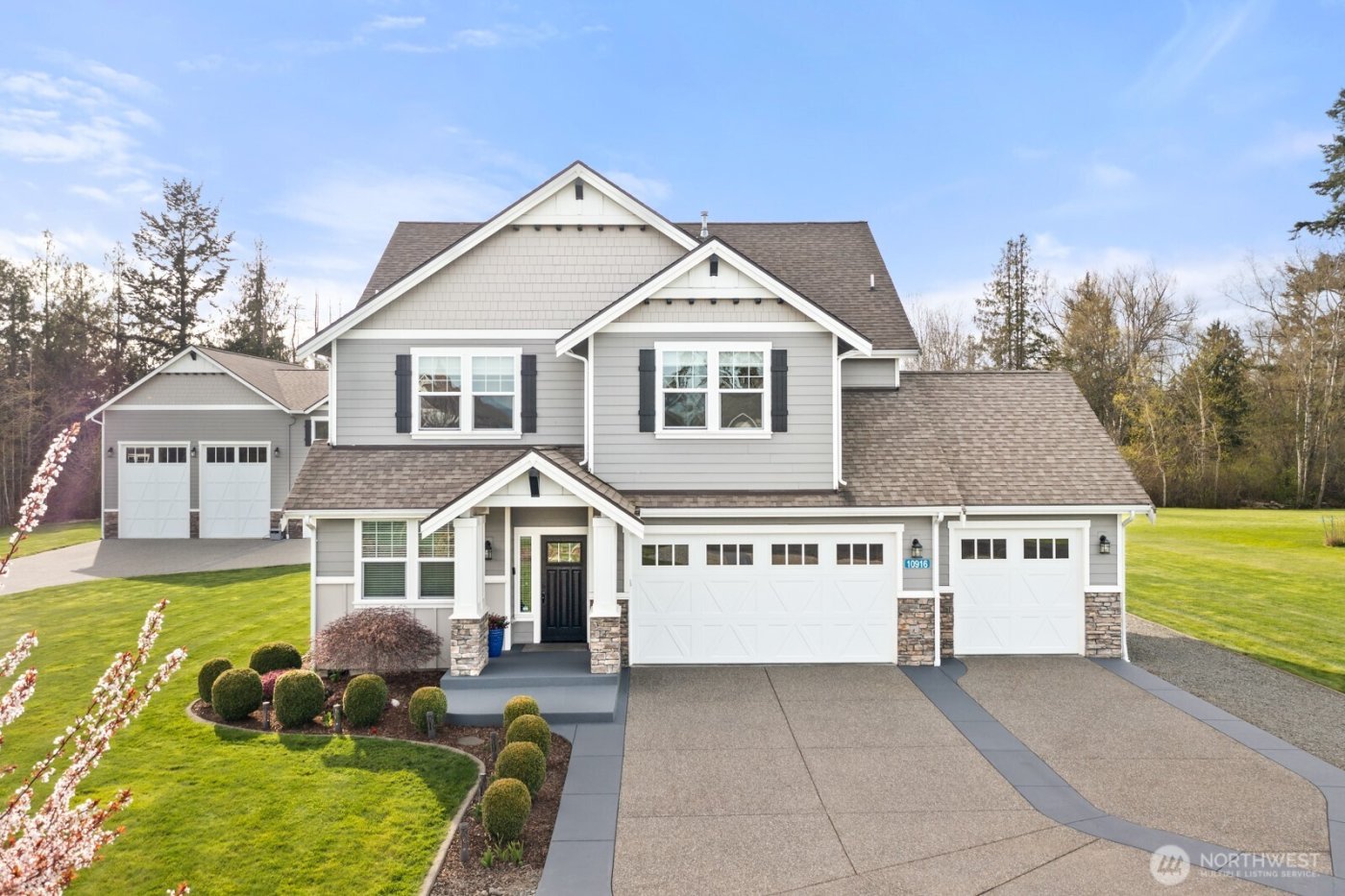 10916 Bay Meadows Lane , Burlington, WA 98233