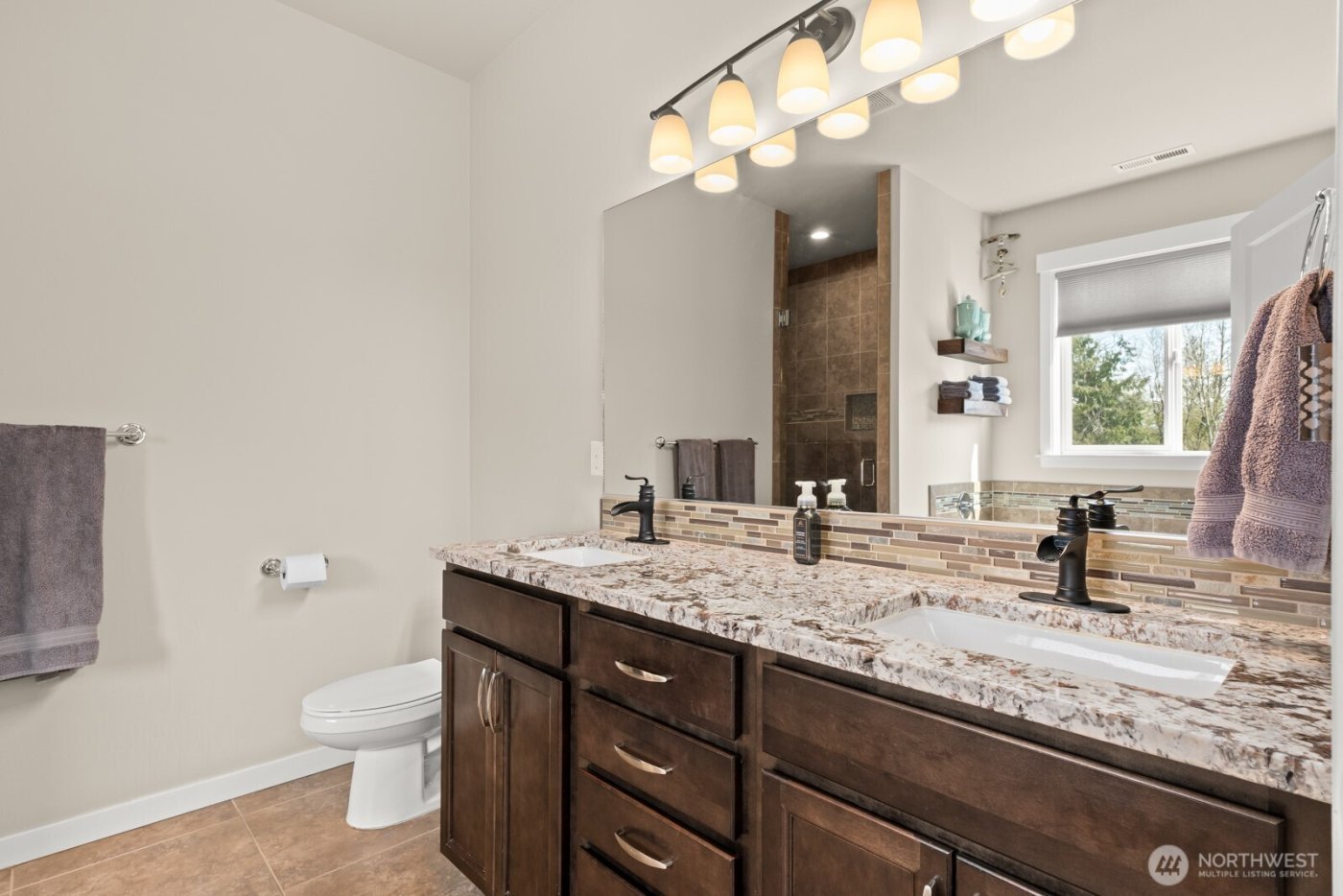 10916 Bay Meadows Lane , Burlington, WA 98233