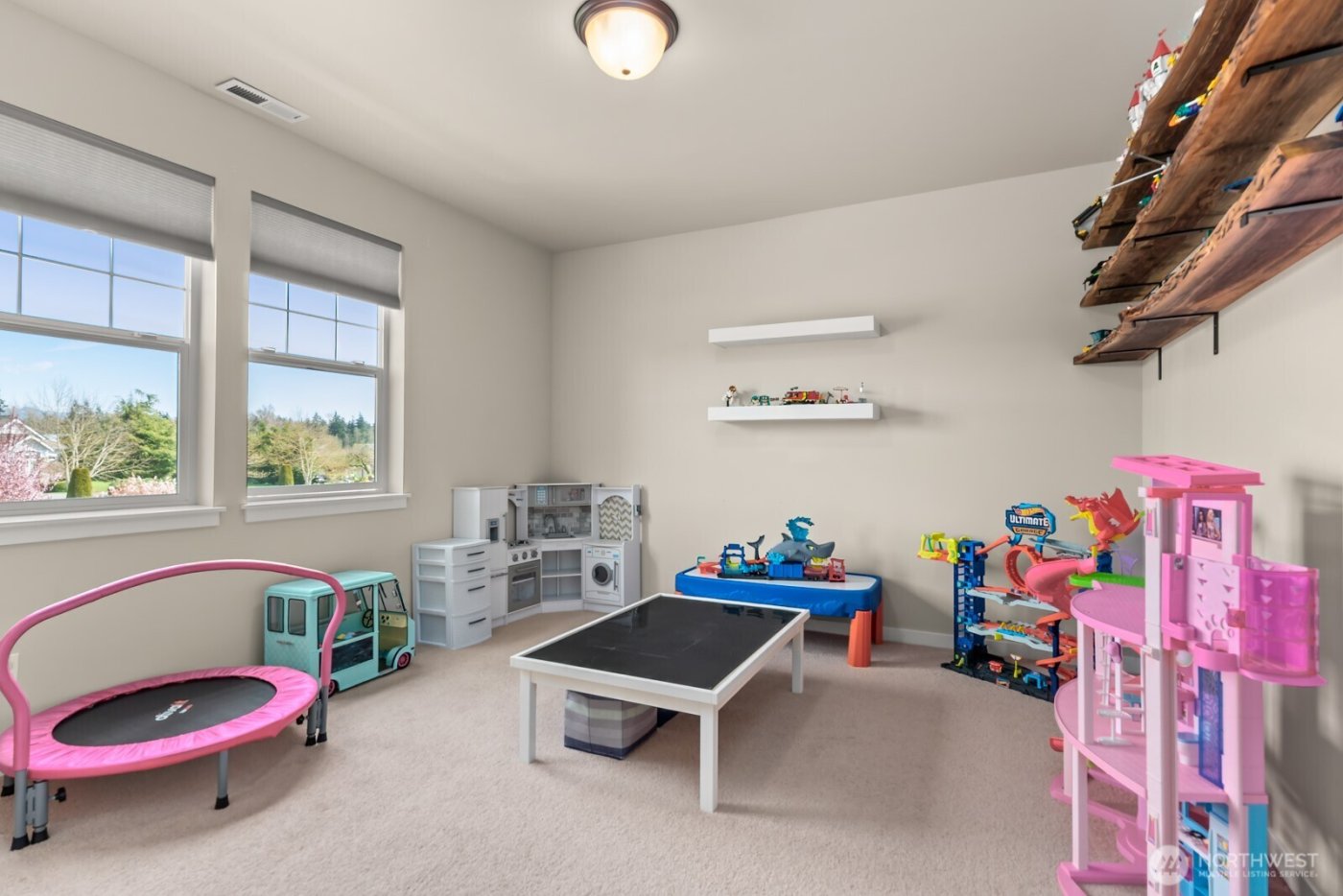 10916 Bay Meadows Lane , Burlington, WA 98233