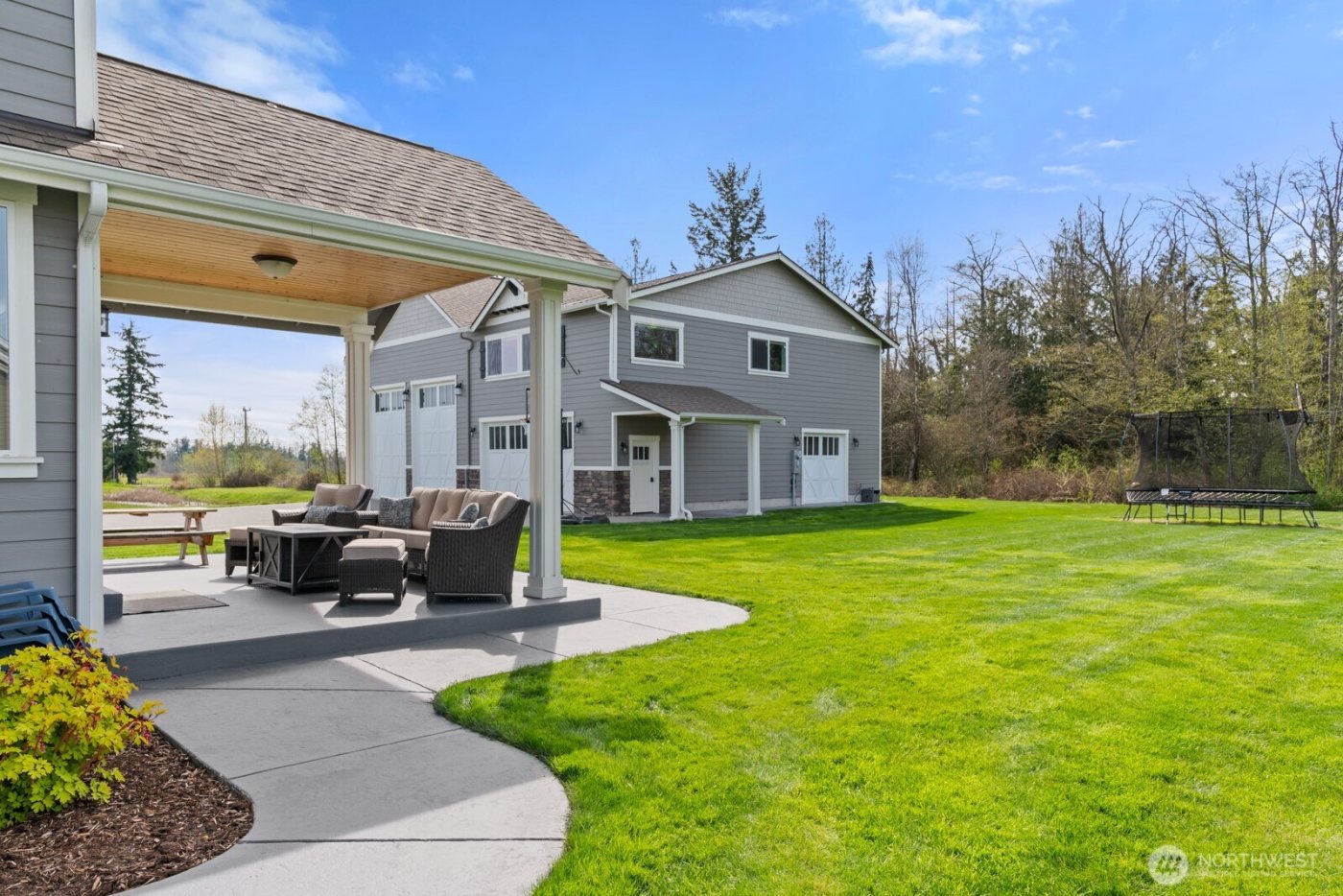 10916 Bay Meadows Lane , Burlington, WA 98233