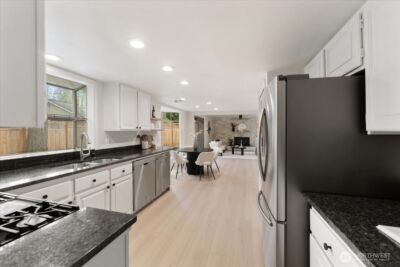 14433 106th Place NE, Kirkland, WA 98034 - Photo 13
