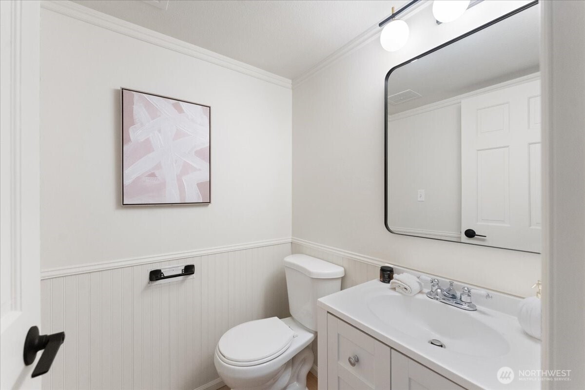 14433 106th Place NE, Kirkland, WA 98034