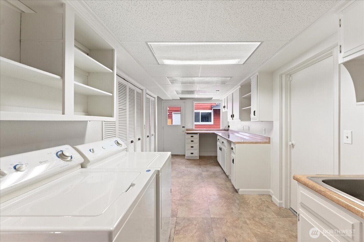 14433 106th Place NE, Kirkland, WA 98034