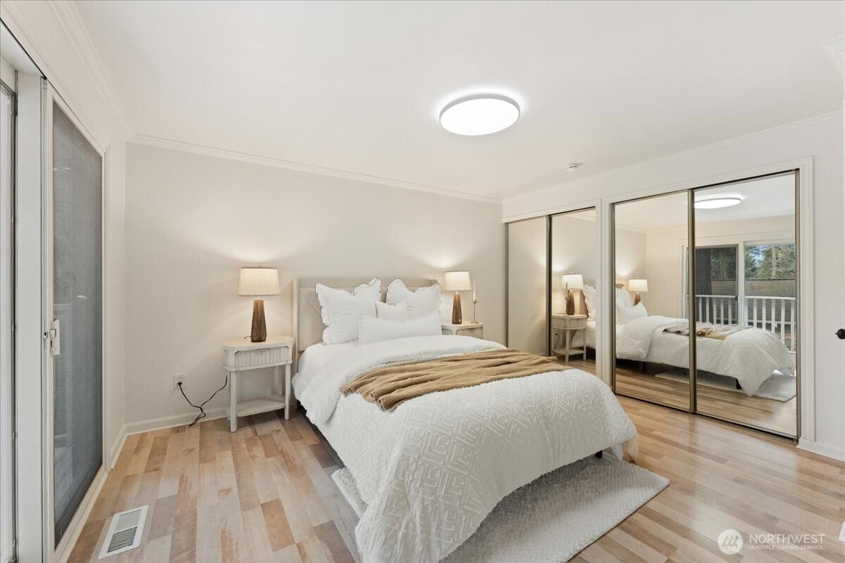 14433 106th Place NE, Kirkland, WA 98034