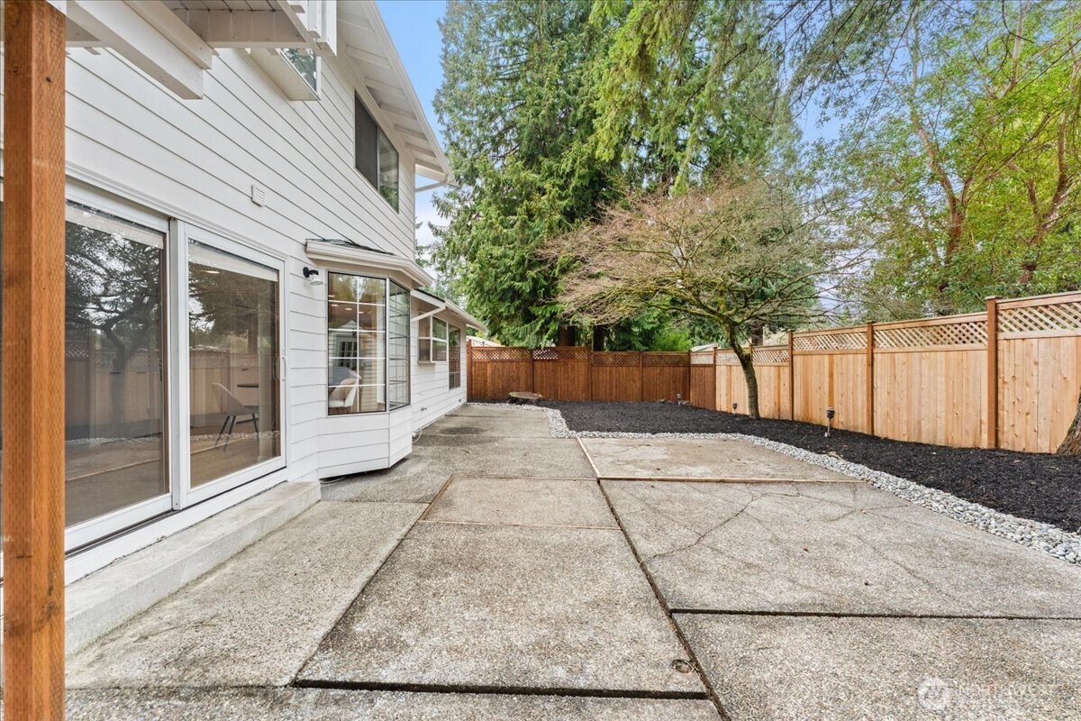 14433 106th Place NE, Kirkland, WA 98034