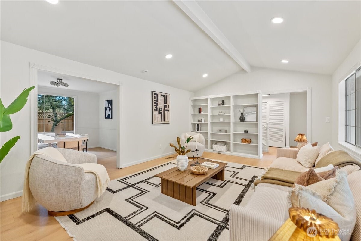 14433 106th Place NE, Kirkland, WA 98034