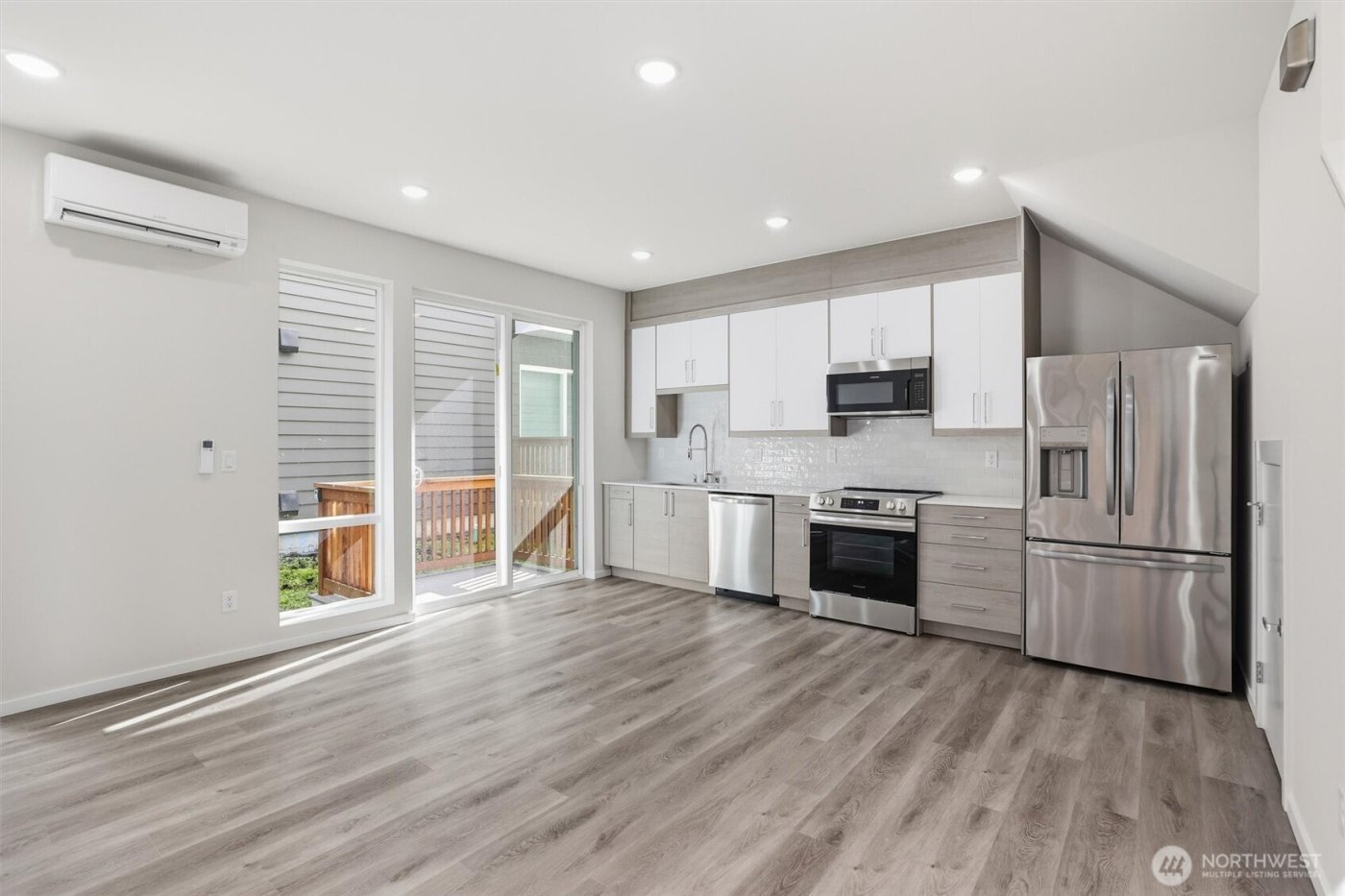 1816 24th Avenue S, Seattle, WA 98144