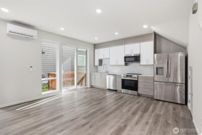 1816 24th Avenue S, Seattle, WA 98144 - Photo 3