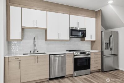 1816 24th Avenue S, Seattle, WA 98144 - Photo 9