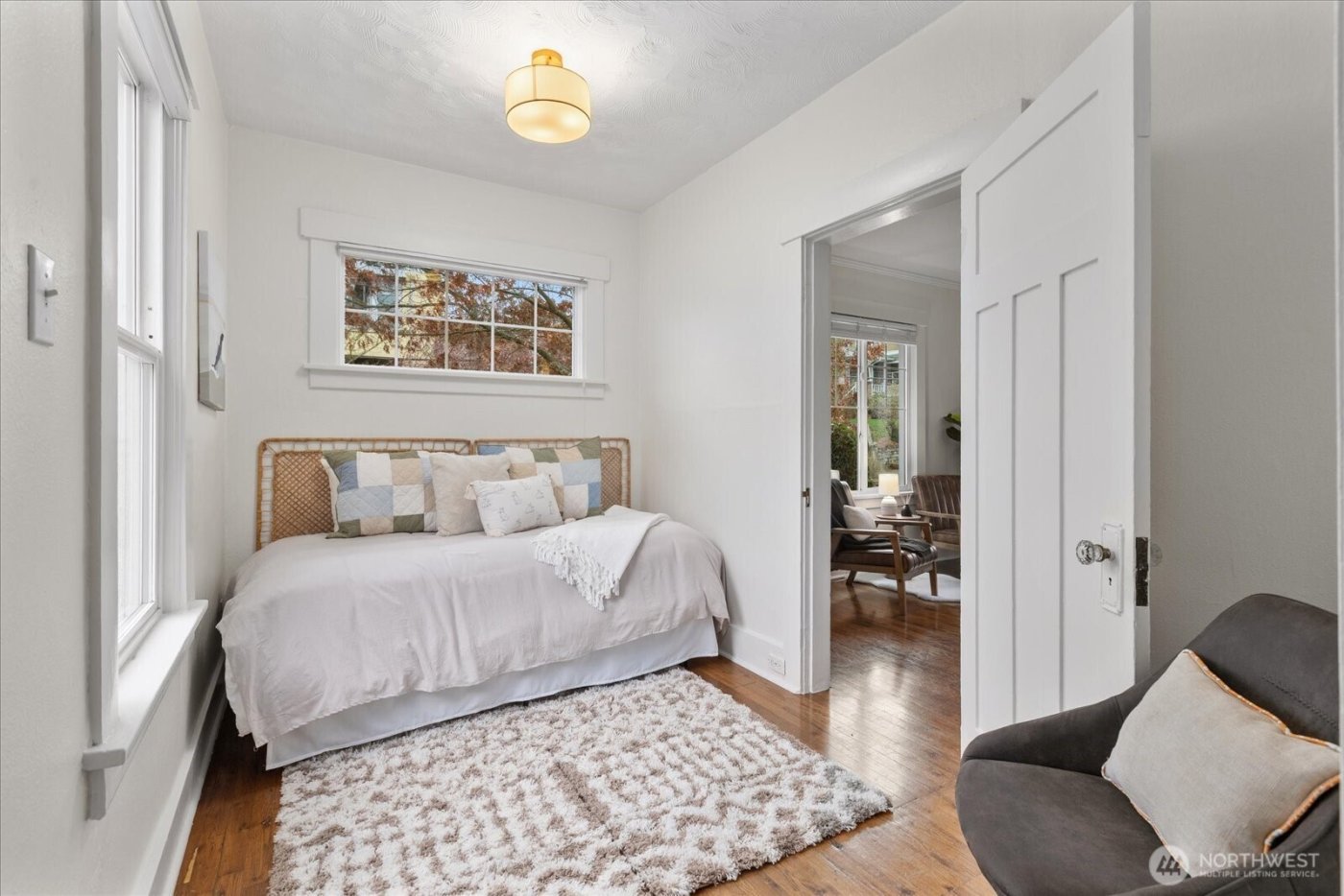 2857 NW 73rd Street , Seattle, WA 98117