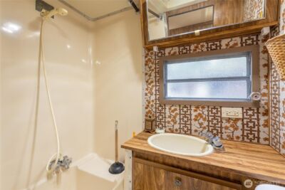 98 3 Sunset Circle , Deming, WA 98244 - Photo 8