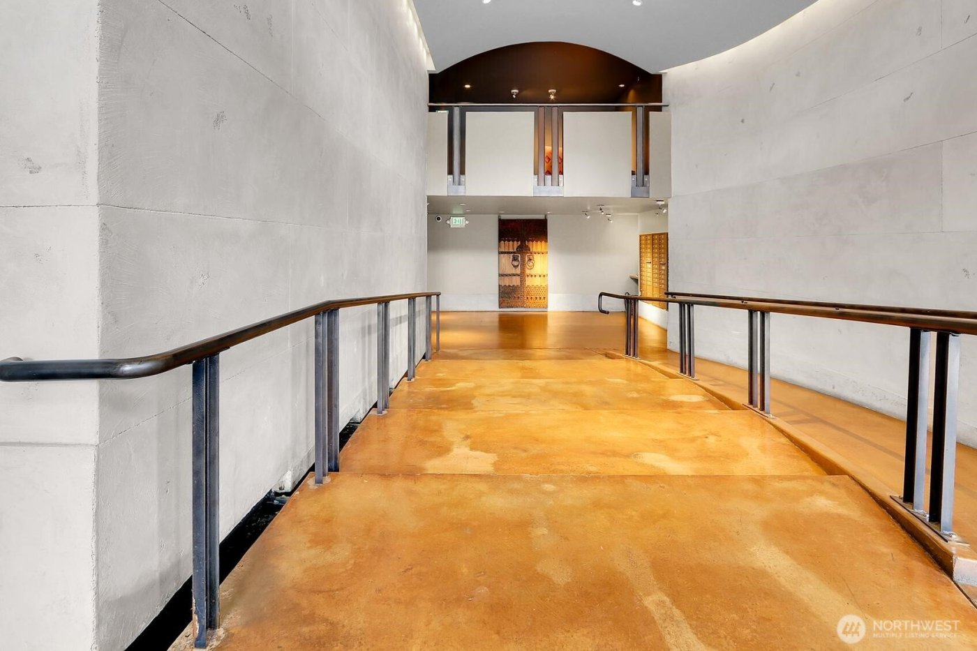 303 E Pike Street #402, Seattle, WA 98122-3698