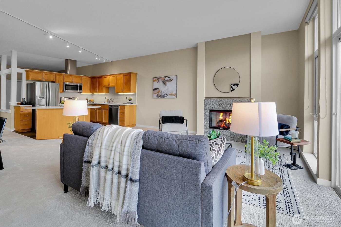 303 E Pike Street #402, Seattle, WA 98122-3698