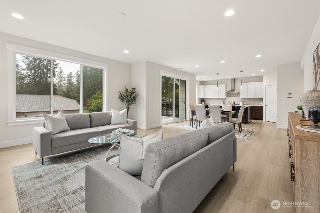 18007 SE 250th Place #1, Covington, WA 98042