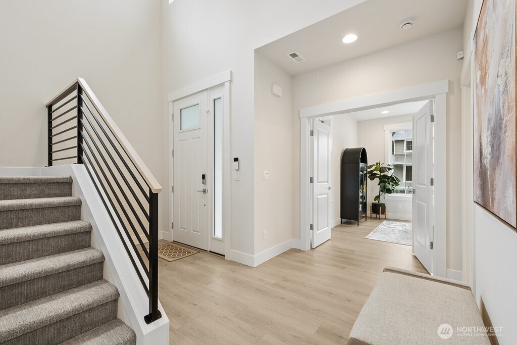 18007 SE 250th Place #1, Covington, WA 98042