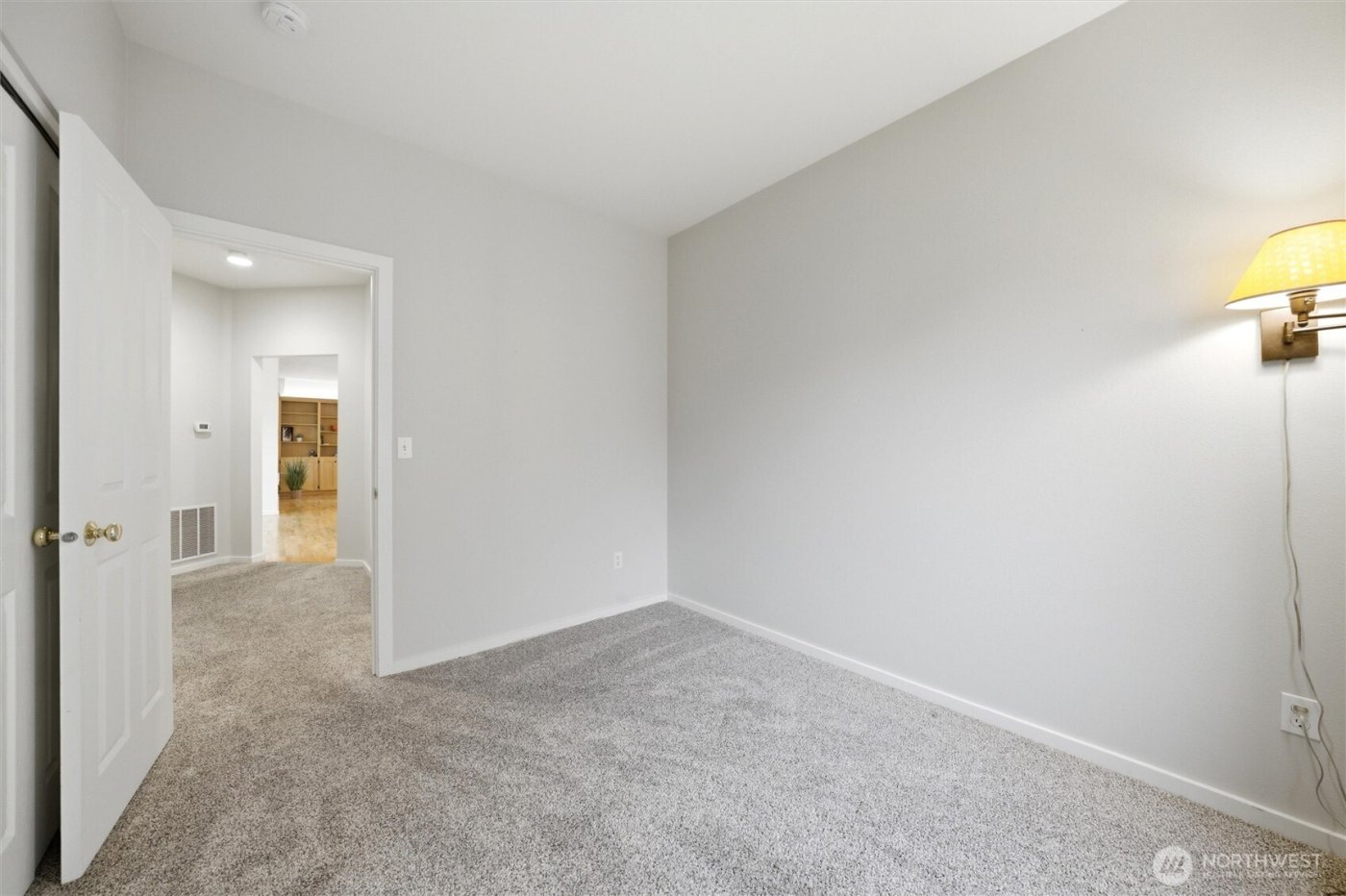 711 SE Swainson Lane , College Place, WA 99324