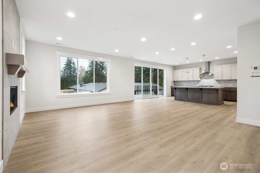 18011 SE 250th Place #2, Covington, WA 98042