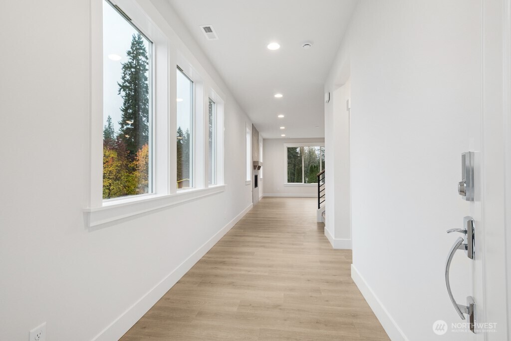 18011 SE 250th Place #2, Covington, WA 98042