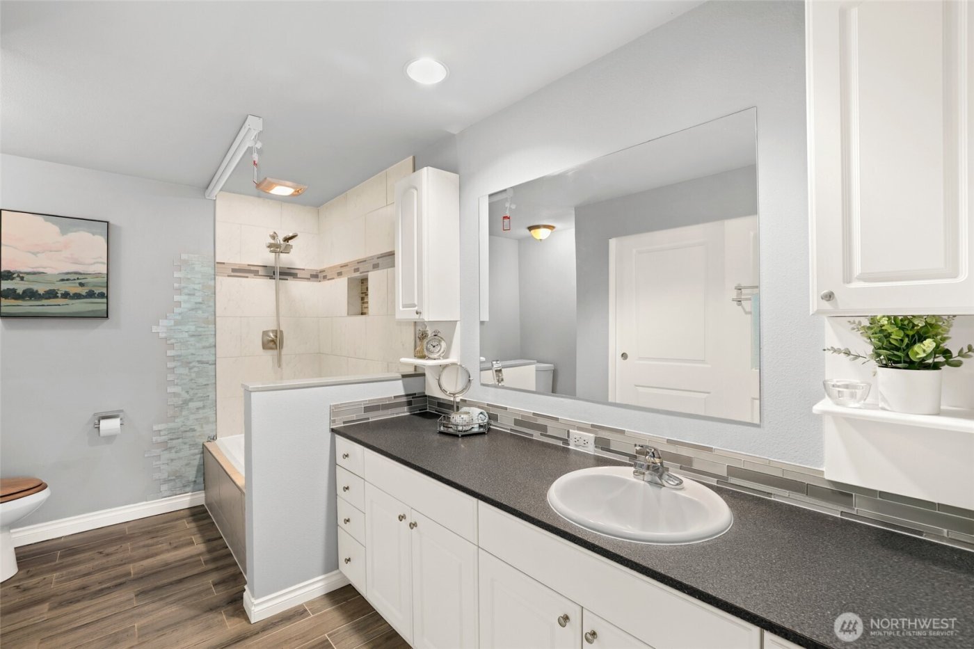 20604 4th Avenue S, Des Moines, WA 98198