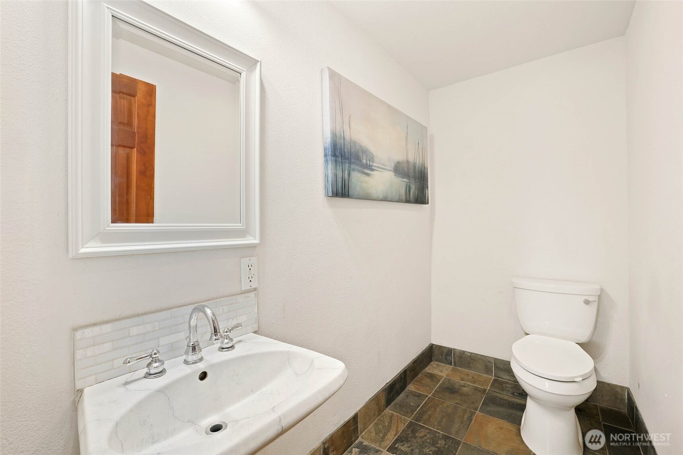 20604 4th Avenue S, Des Moines, WA 98198