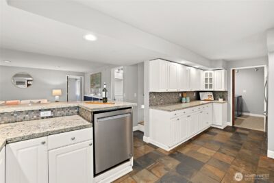 20604 4th Avenue S, Des Moines, WA 98198 - Photo 10