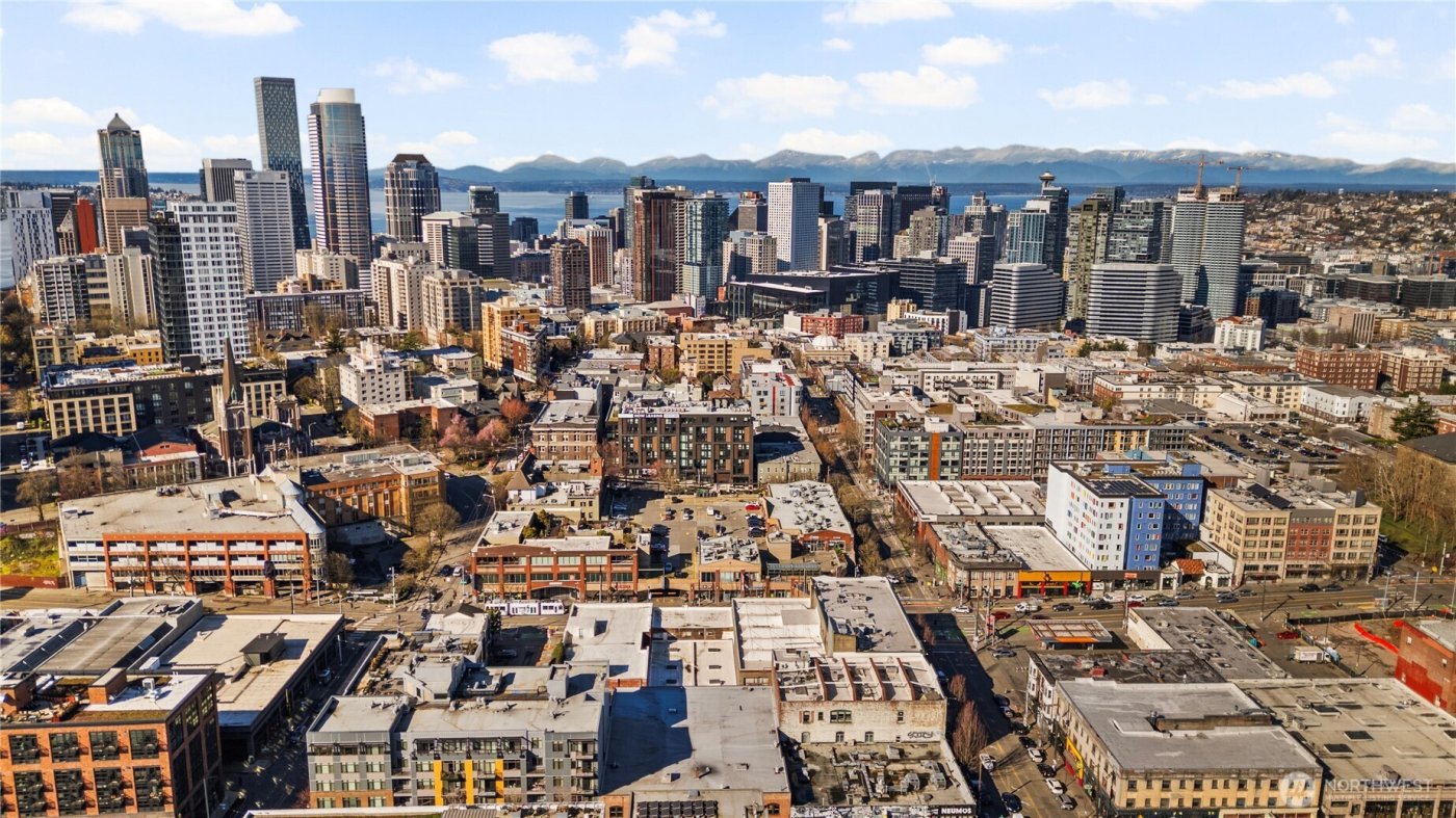 1420 Broadway , Seattle, WA 98122