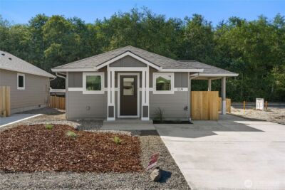 119 7th Street SW, Long Beach, WA 98631 - Photo 1