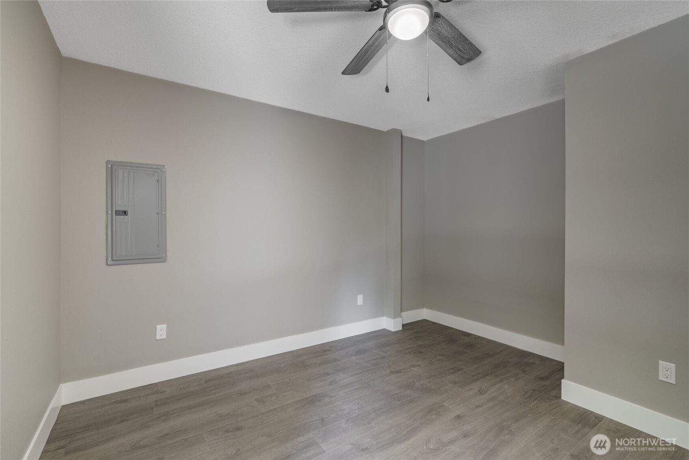 117 7th Street SW, Long Beach, WA 98631