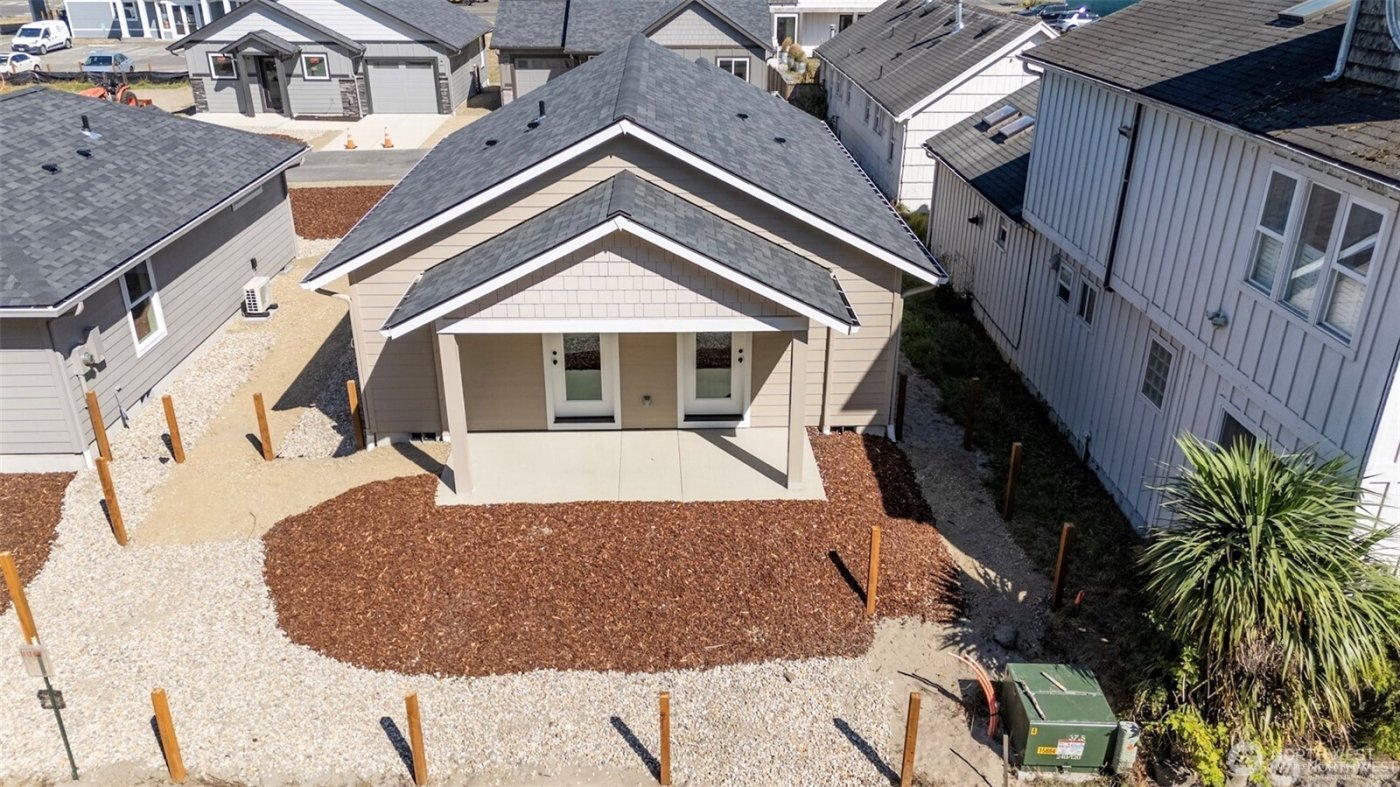 117 7th Street SW, Long Beach, WA 98631