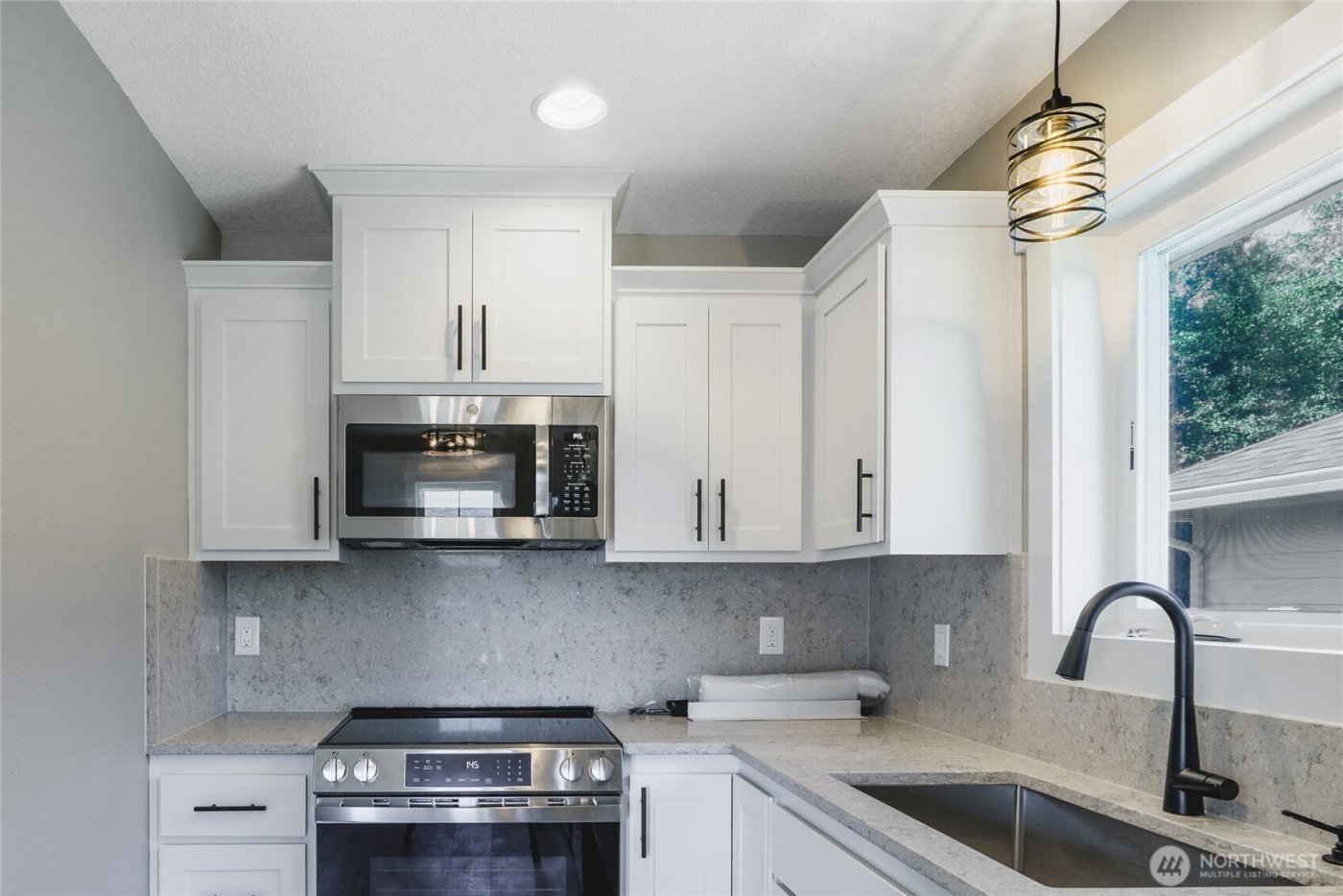 117 7th Street SW, Long Beach, WA 98631