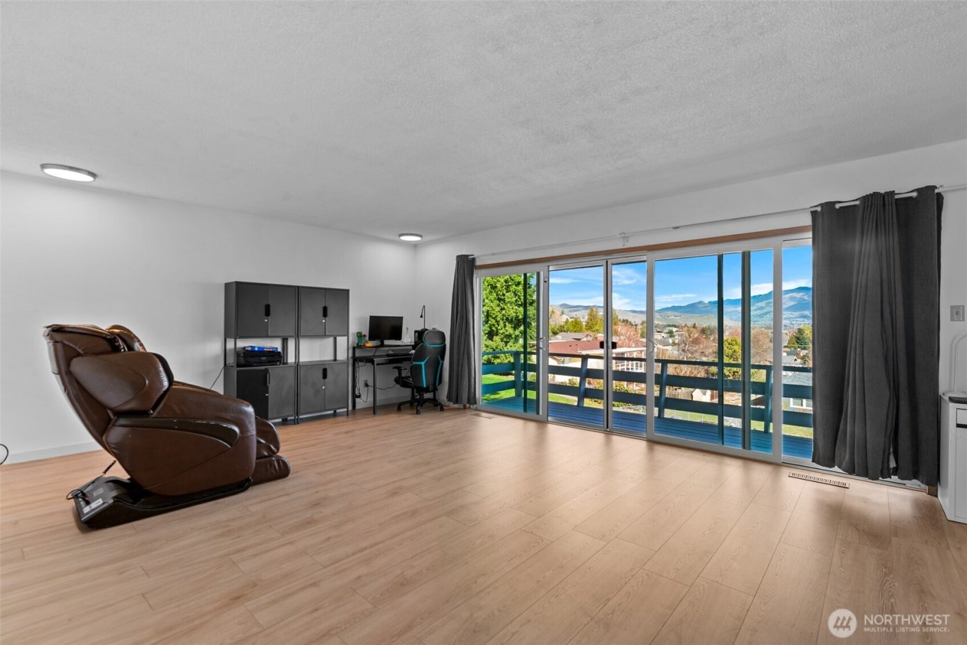 1117 Appleland Drive , Wenatchee, WA 98801