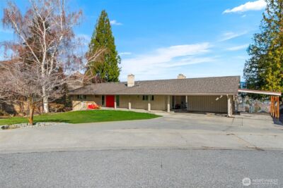 1117 Appleland Drive , Wenatchee, WA 98801 - Photo 2