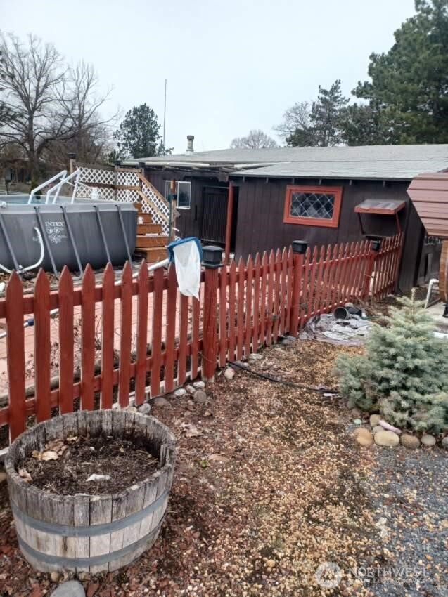 533 Fairchild Loop , Moses Lake, WA 98837