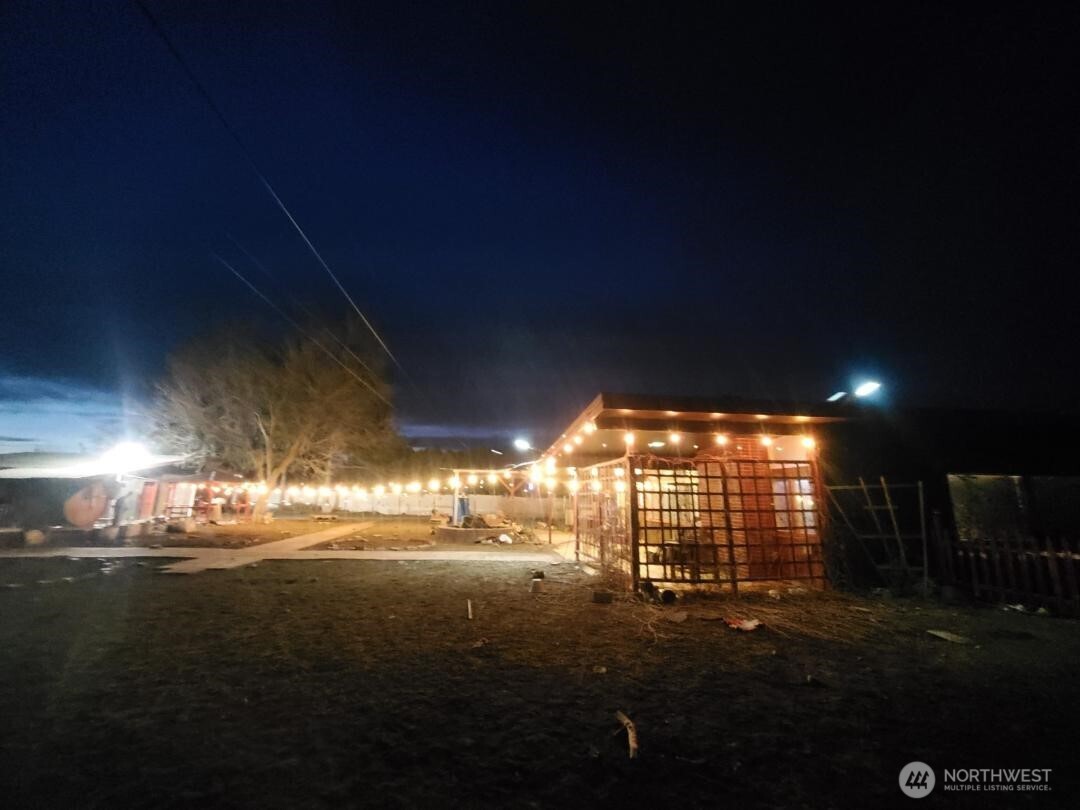 533 Fairchild Loop , Moses Lake, WA 98837