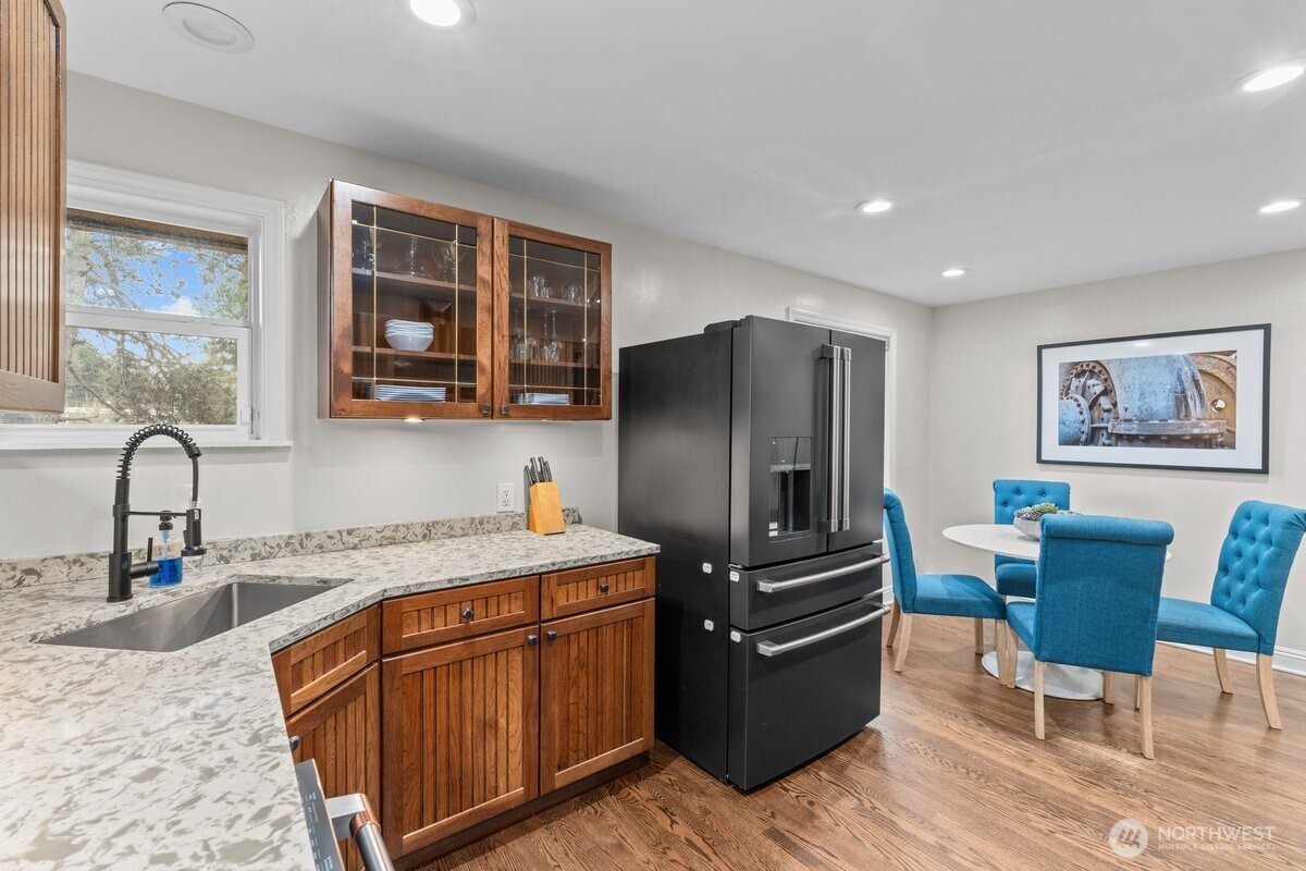 8250 Corliss Avenue N, Seattle, WA 98103