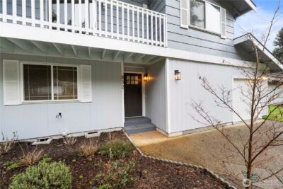 832 Torrey Street SE, Olympia, WA 98513 - Photo 2