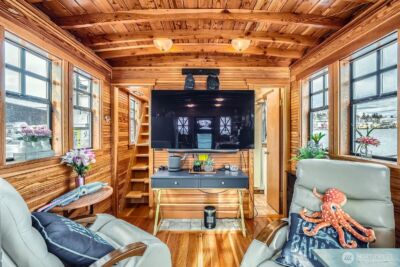 1080 W Ewing Street #E-2, Seattle, WA 98119 - Photo 7