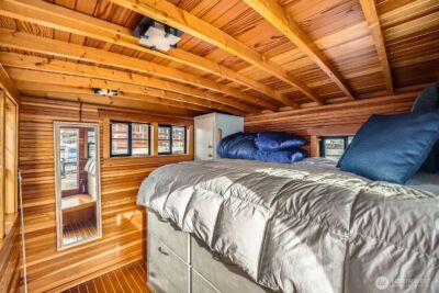 1080 W Ewing Street #E-2, Seattle, WA 98119 - Photo 10