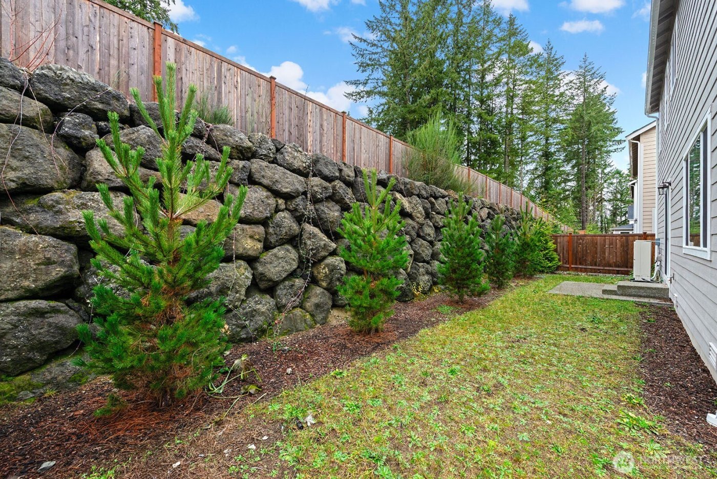 6147 Windlass Avenue SE, Port Orchard, WA 98367