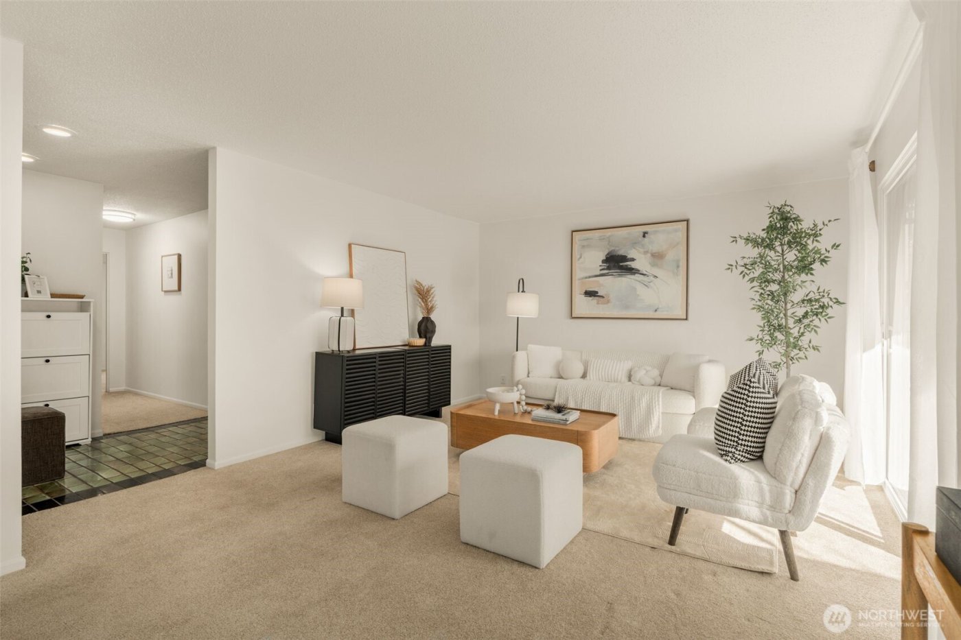 1425 S Puget Drive #I5, Renton, WA 98055-4320