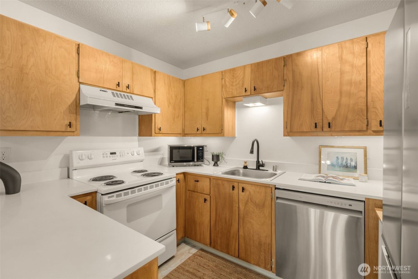 1425 S Puget Drive #I5, Renton, WA 98055-4320