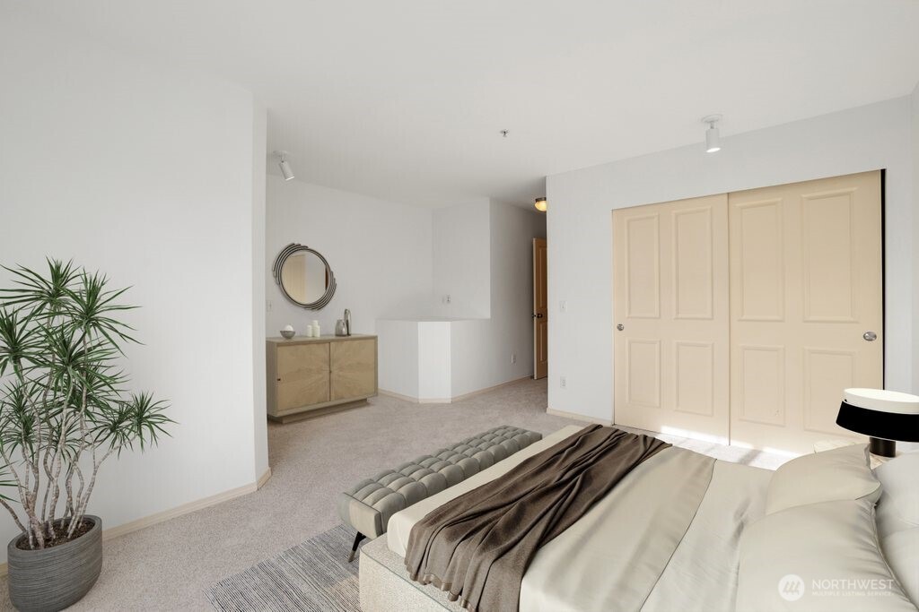 22609 42nd Place S, Kent, WA 98032