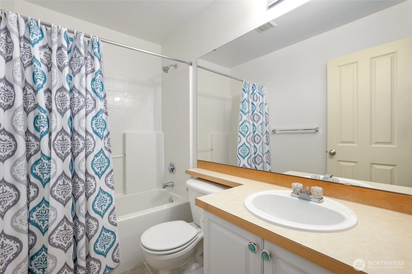 22609 42nd Place S, Kent, WA 98032