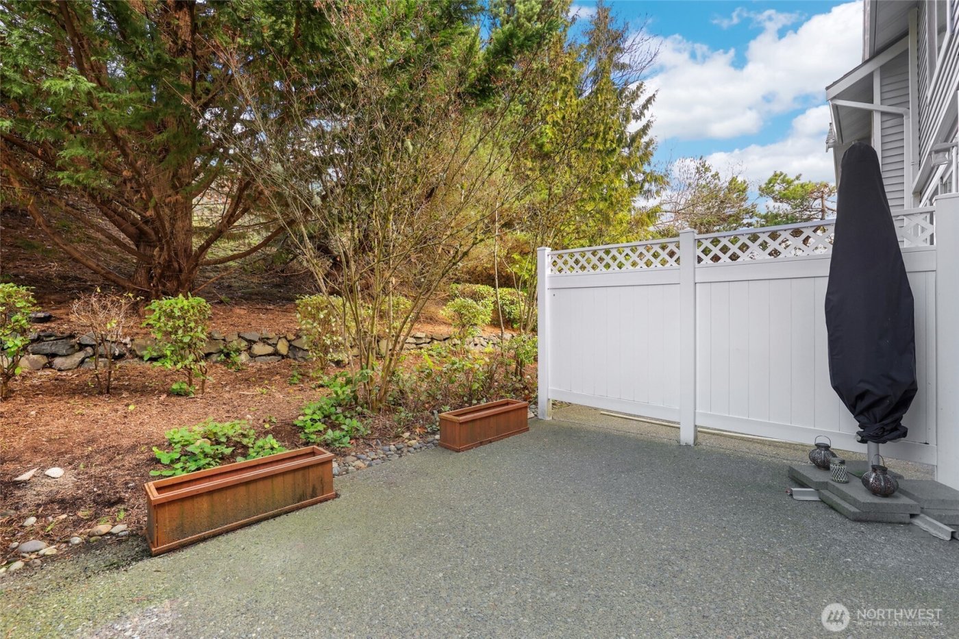 22609 42nd Place S, Kent, WA 98032