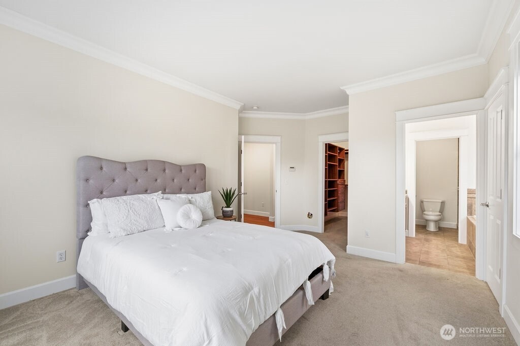 7276 Rosemount Circle , Tacoma, WA 98465