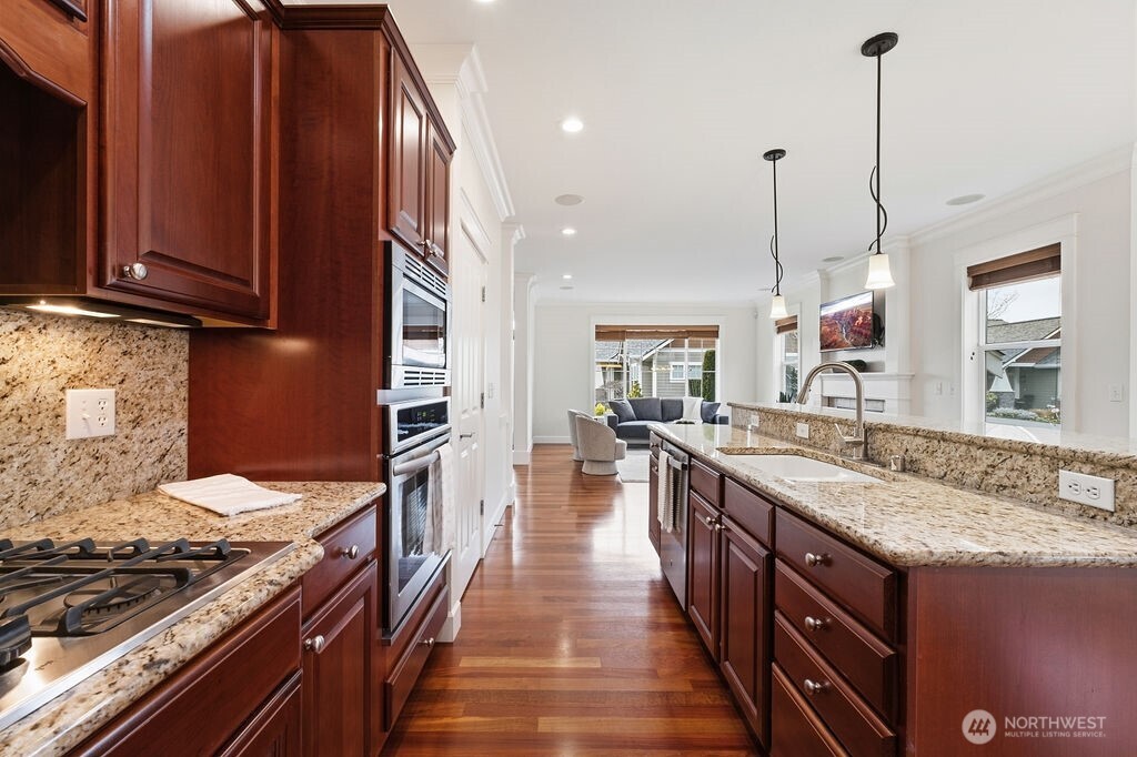 7276 Rosemount Circle , Tacoma, WA 98465